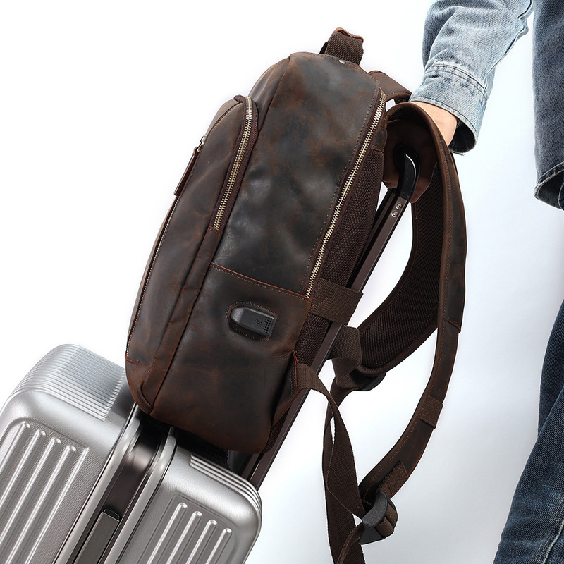 Zaino in pelle a doppia tracol - Laptop Backpack 15.6 recensione e prezzo